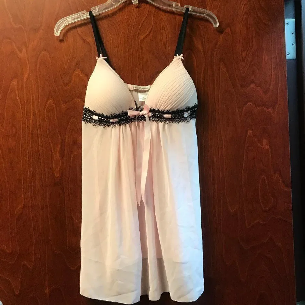 Linea Donatella size medium